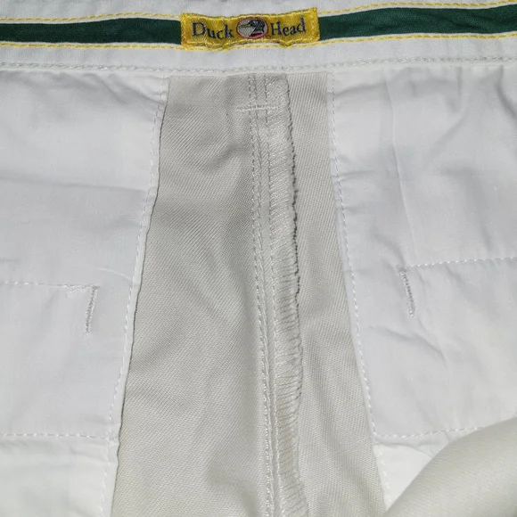 LIKE NEW Men's 32x32 "Duck Head" Off White Pleated Pants - Picture 4 of 6